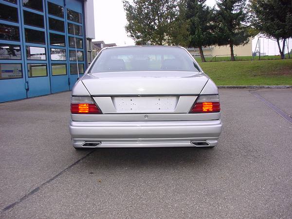 mercedes_benz_goeckel_sportauspuff_e-klasse-w124_duplex_alu-endrohre_50x190312007.jpg