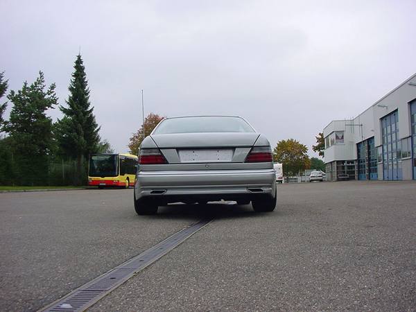 mercedes_benz_goeckel_sportauspuff_e-klasse-w124_duplex_alu-endrohre_50x19092007.jpg