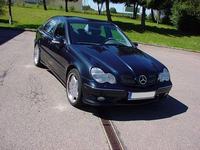 mercedes_benz_slr_f1_look_c-klasse_w203_coupe_t-modell026.jpg
