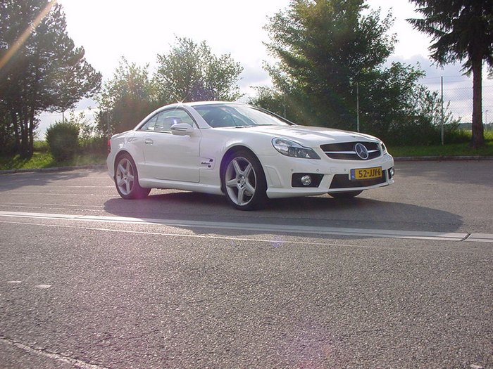 amg63_facelift_sl_r230_weiss_20.jpg