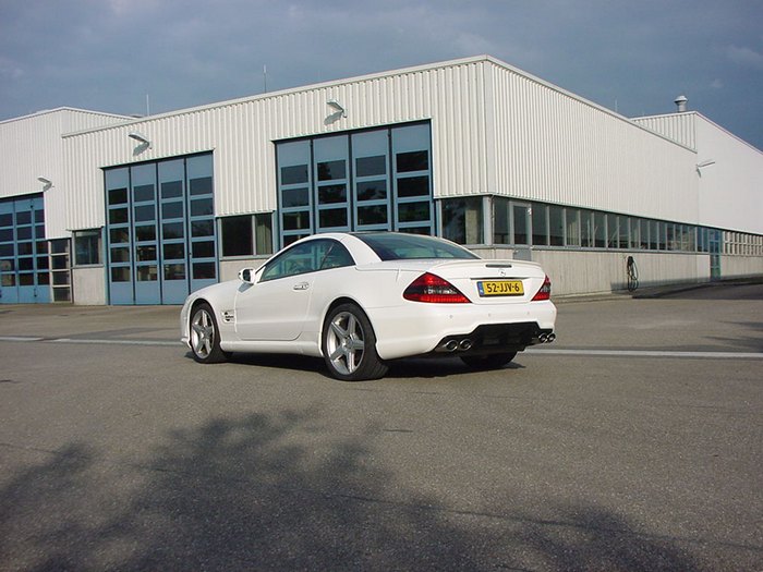 amg63_facelift_sl_r230_weiss_32.jpg