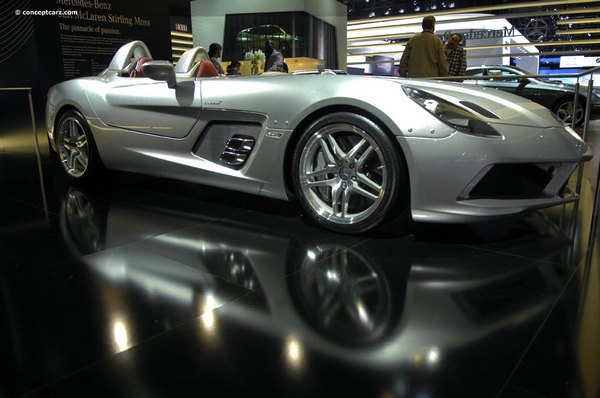 mercedes_slr_moss-dv-09-naias_0029.jpg