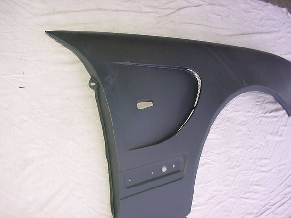sport_kotfluegel_mercedes-benz_e-klasse_w210_air_course.jpg29.jpg