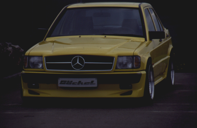 Mercedes Benz 190er Yello