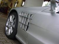 sport_kotfluegel_mercedes-benz_sl_r23092002.jpg