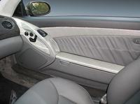 interior_carbon_grey_1.jpg