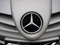 sl_r230_65amg_slr_look_facelift_5.jpg