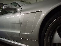 Sport_Kotfluegel_Mercedes-Benz_SL_R230622002.JPG